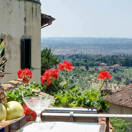 Elegante In Collina Apartment *