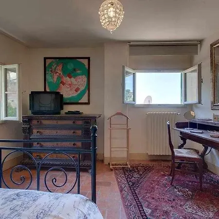 Elegante In Collina * Florence