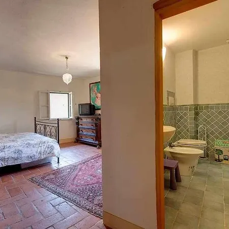 Elegante In Collina Apartment *