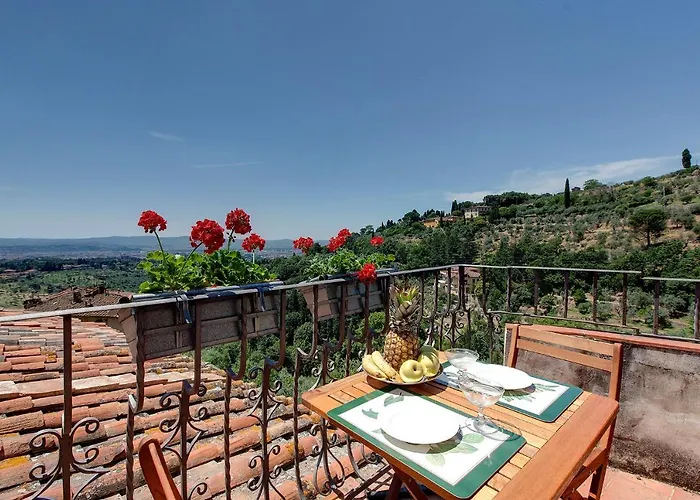 Apartament Elegante In Collina