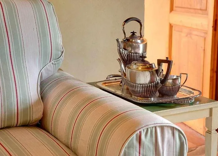 Elegante In Collina Apartament *